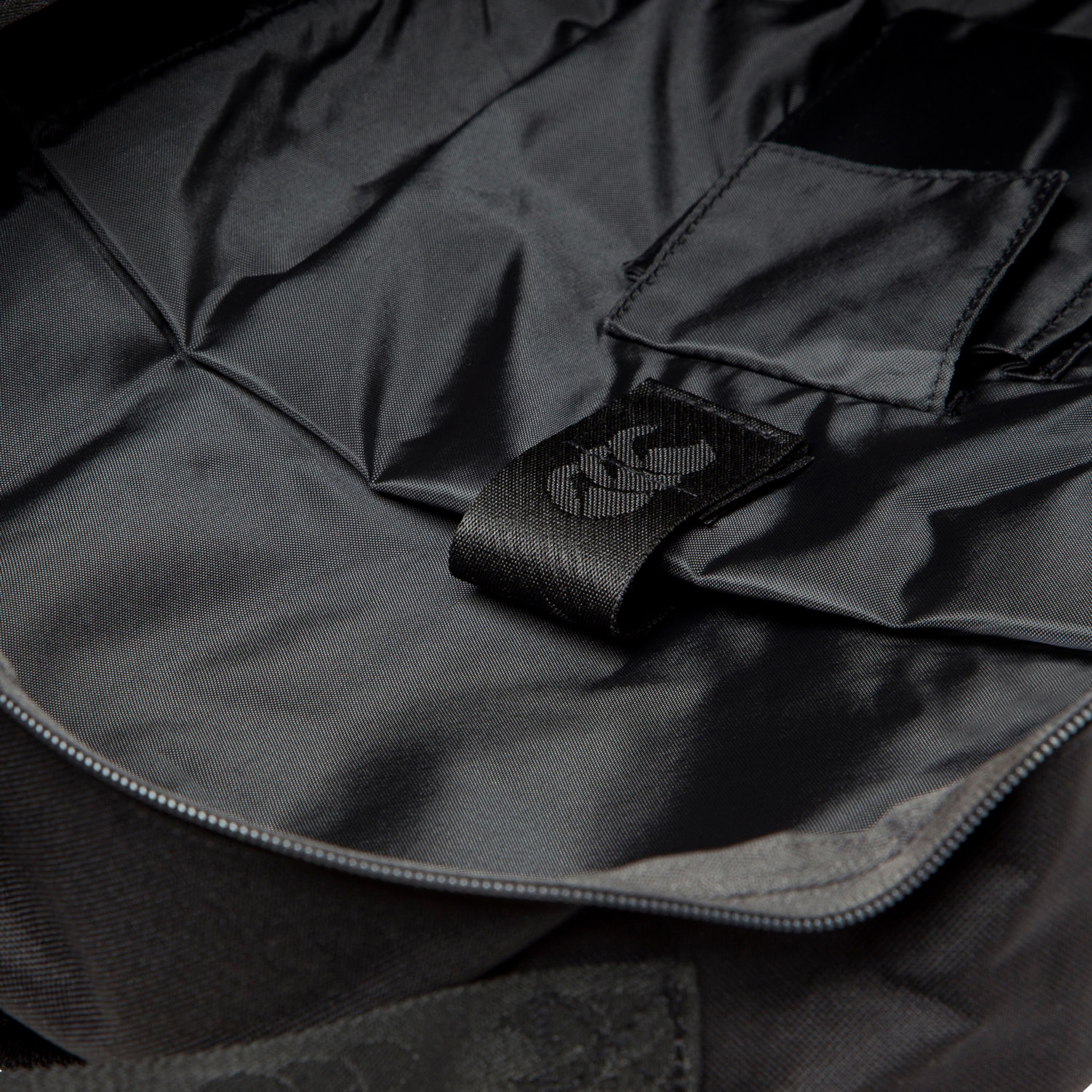 Unisex Medium Backpack Black | Black | Canterbury